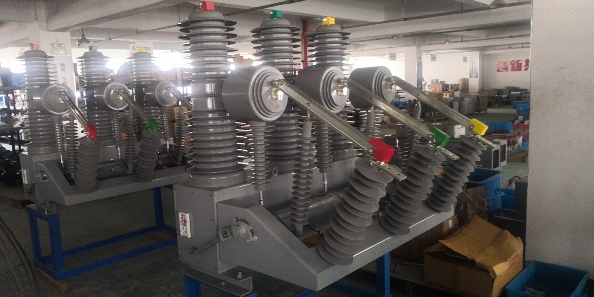 主线路35kv智能户外高压真空断路器